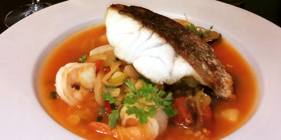 Pippies by the Bay, Port Fairy