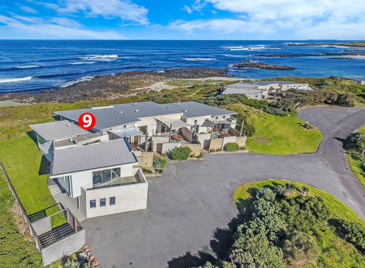 Hearns Beachside Villa 9, Port Fairy
