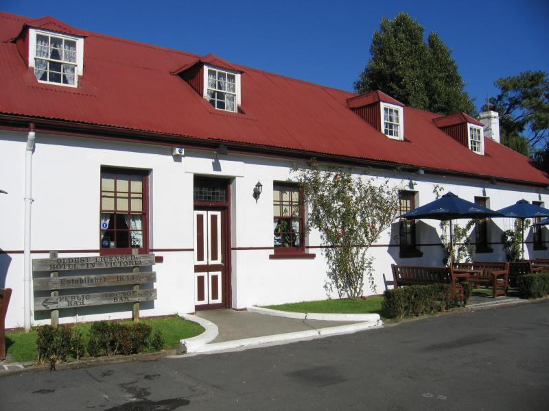 Port Fairy - Shops and commercial centre, Bank Street and Sackville Street: Caledonian Inn, corner Bank St and James St