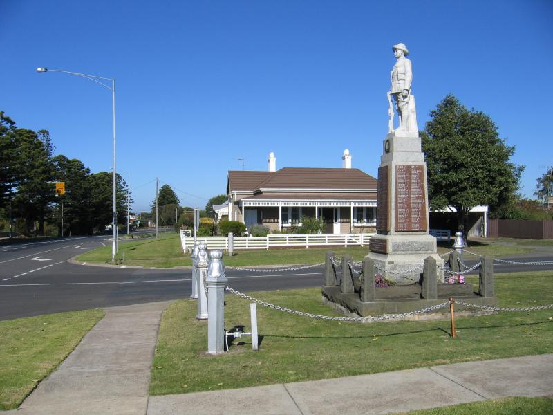 Port Fairy - Around Port Fairy: War memorial, corner Albert St and Bank St