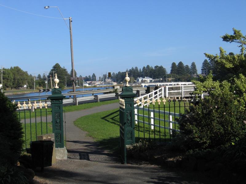 Port Fairy - Botanic Gardens, Griffiths Street: View towards Gipps St and Moyne River from entrance gate