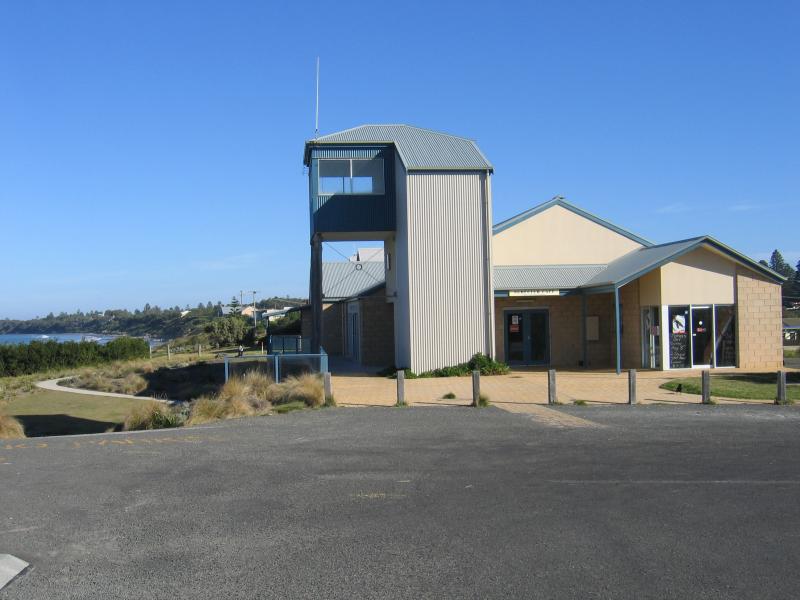 Port Fairy - Coast along Port Fairy Bay: Surf Life Saving Club, corner Beach St and Hughes Av