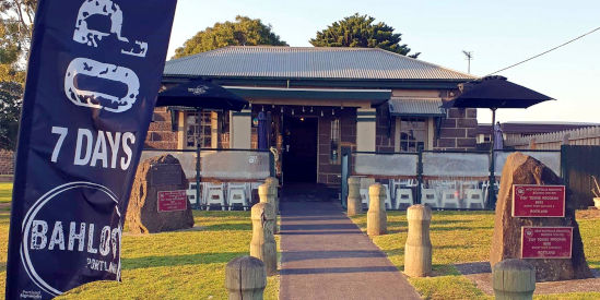 Cafe Bahloo, Portland