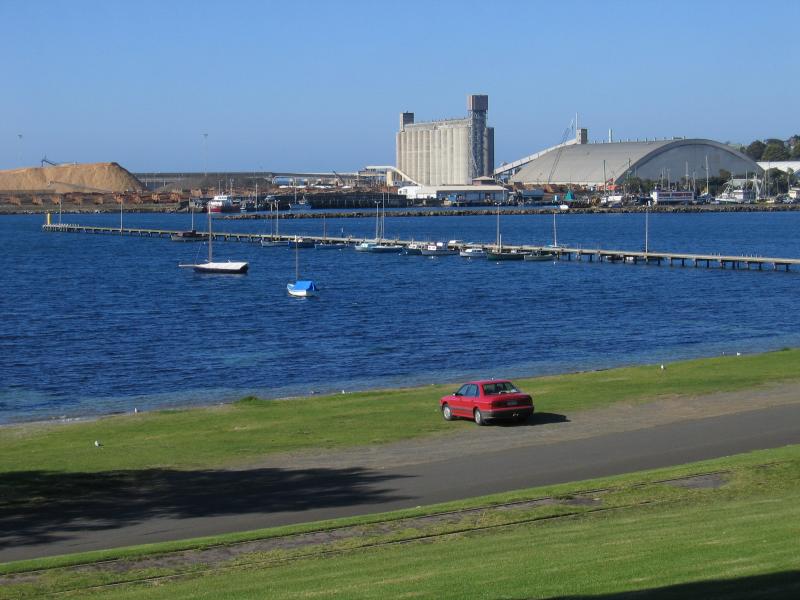 Portland - Foreshore and coastal attractions on Lee Breakwater Road: View south-east along coast towards marina
