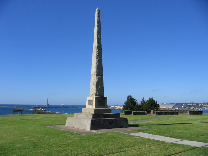 Portland - Foreshore along Bentinck Street above Nuns Beach and marina: Memorial, foreshore opposite Otway Ct