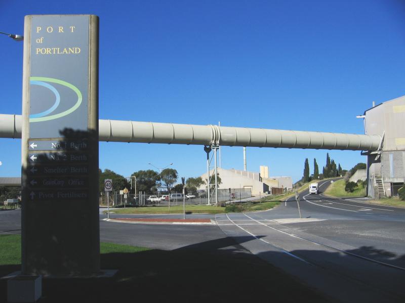 Portland - Port of Portland, Madeira Packet Road at Cliff Street: View east along Madeira Packet Rd towards port entrance at Main Breakwater Rd