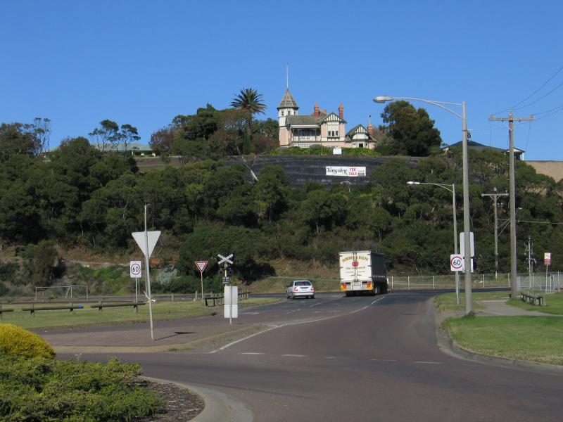 Portland - Port of Portland, Madeira Packet Road at Cliff Street: View south-east along Cliff St towards railway and Madeira Packet Rd