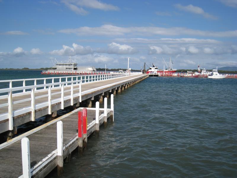 Port Welshpool - Port Welshpool Wharf and surrounding foreshore, Lewis Street near eastern end - Jetty at wharf