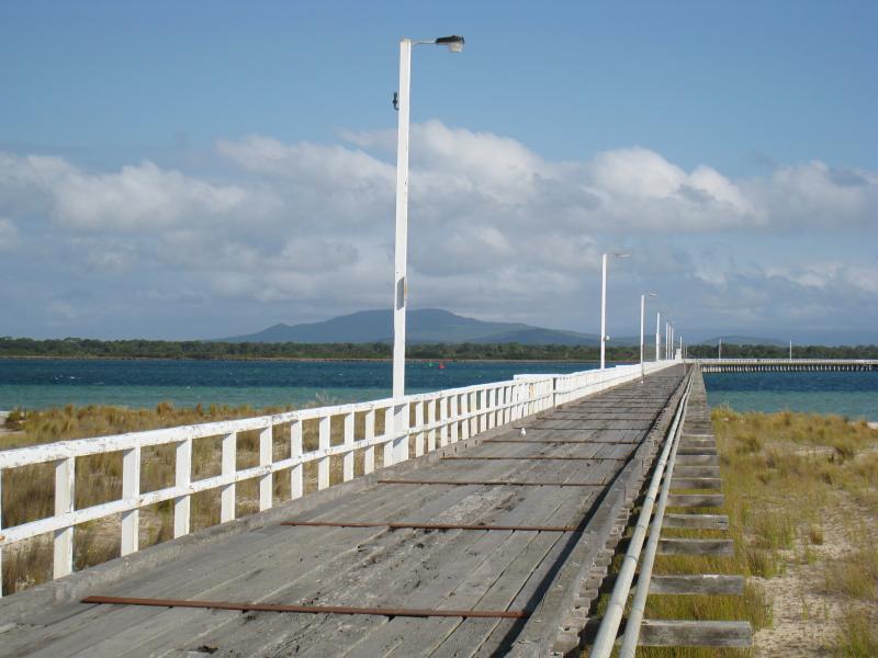 Port Welshpool - Long Jetty, western end of Lewis Street: View along jetty near entrance