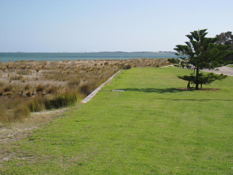 Port Welshpool - Long Jetty, western end of Lewis Street: View west along foreshore, west of jetty entrance