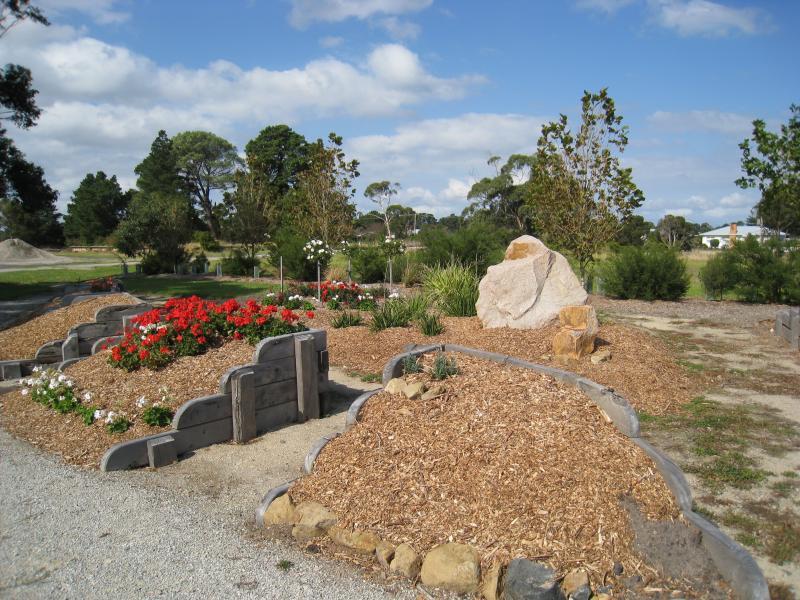 Port Welshpool - Gardens on southern side of Main Street at Port Welshpool Road, Welshpool: Flower beds and garden