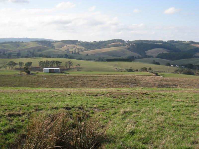 Port Welshpool - Slades Hill Road, Welshpool - Northerly view, Slades Hill Rd, 2.5km from South Gippsland Hwy