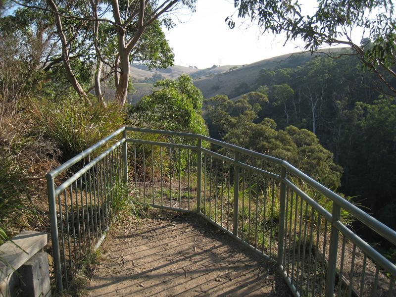 Port Welshpool - Agnes Falls Scenic Reserve: Westerly view from walking track near falls