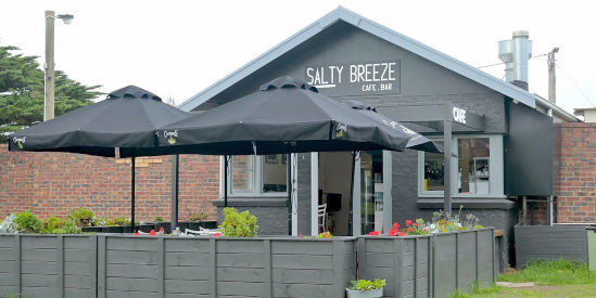 Salty Breeze, Queenscliff