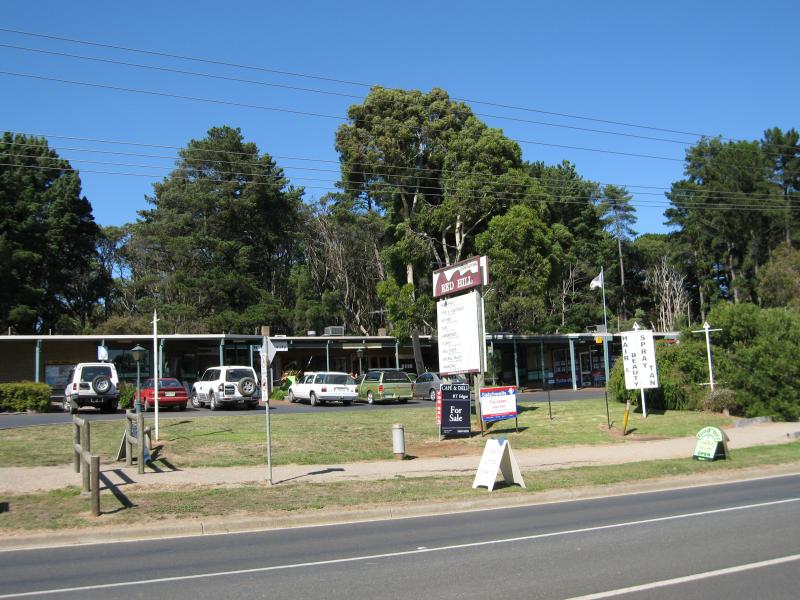 Red Hill - Shops, Red Hill Centrepoint, Shoreham Road: View of shopping centre from Shoreham Rd