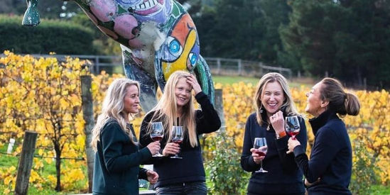 Prancing Horse Estate, Red Hill South