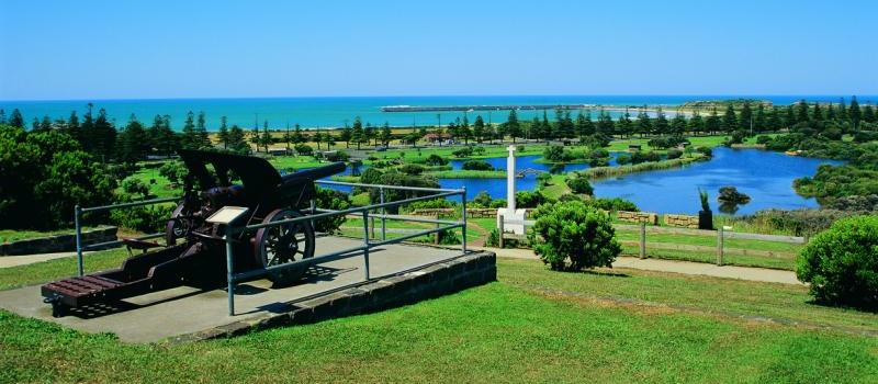 Beyond the Great Ocean Road - View from Cannon Hill over Lake Pertobe, Warrnambool
