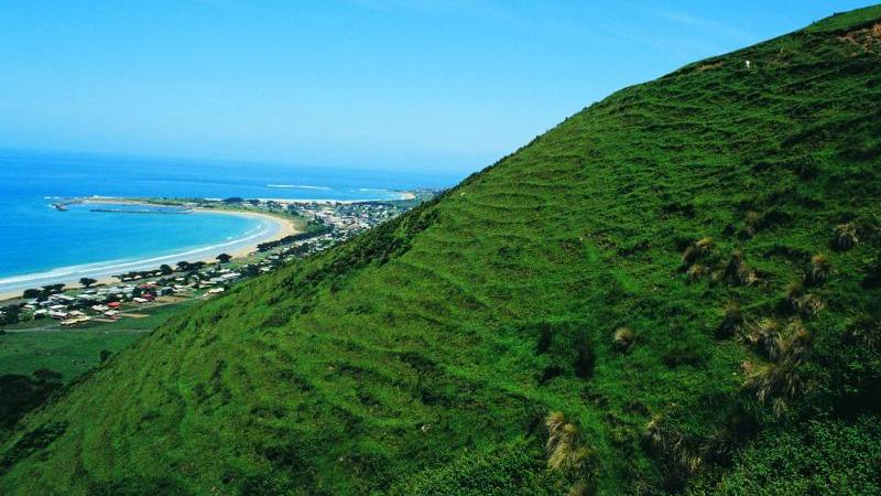 Great Ocean Road coast - View south along Great Ocean Road towards Apollo Bay
