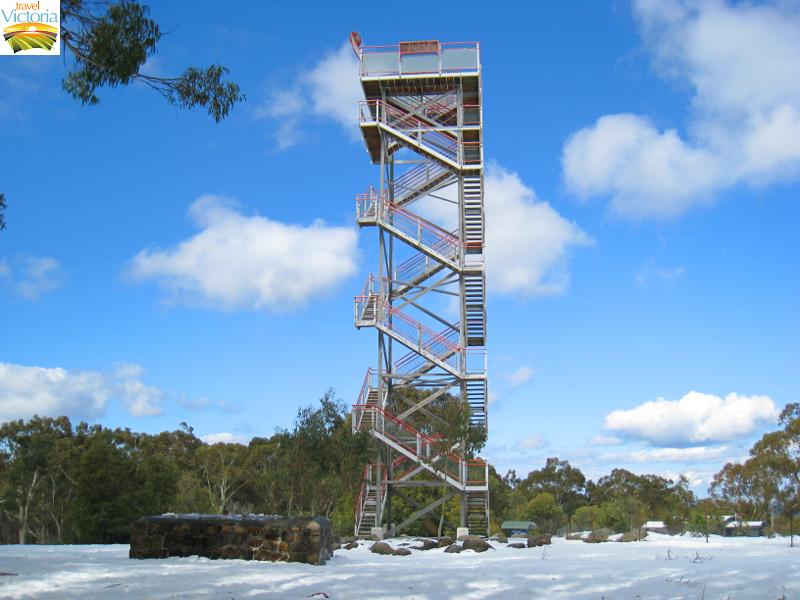 Mount Donna Buang snow - Lookout tower at summit