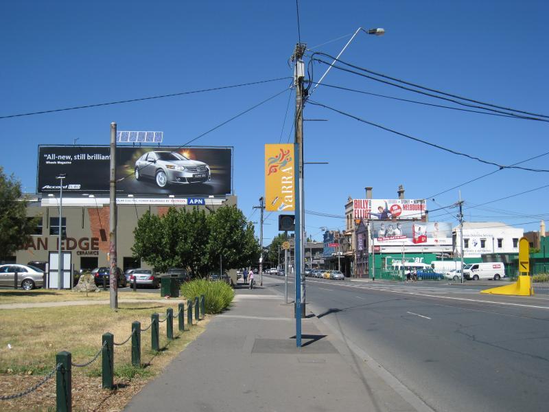 Richmond - Swan Street: View east along Swan St near Punt Rd