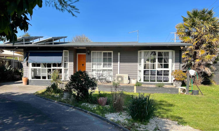 Capel Cottage, Capel Sound