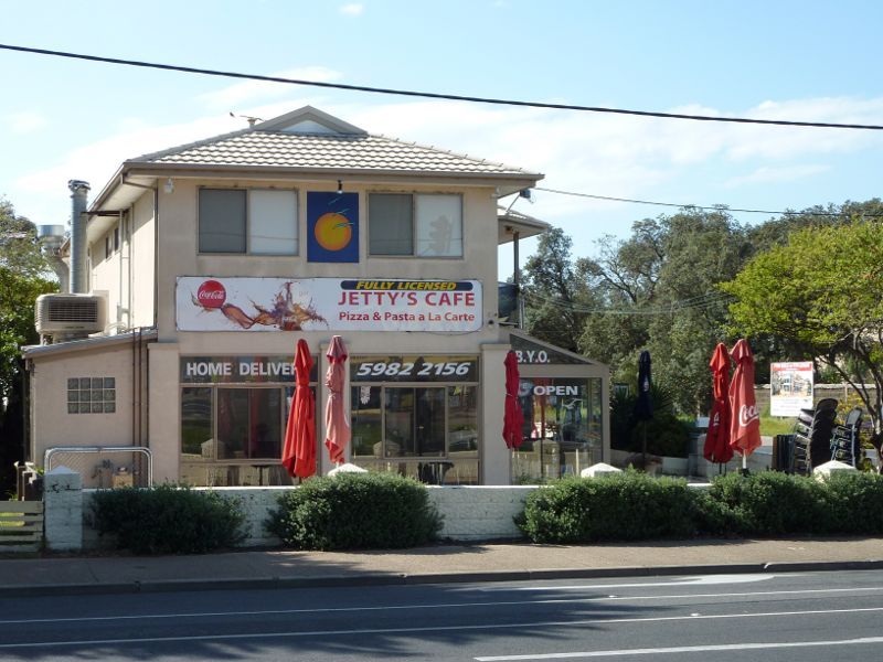 Rosebud - Shops and commercial centre, Point Nepean Road: Jetty's Cafe, corner Pt Nepean Rd and Jetty Rd
