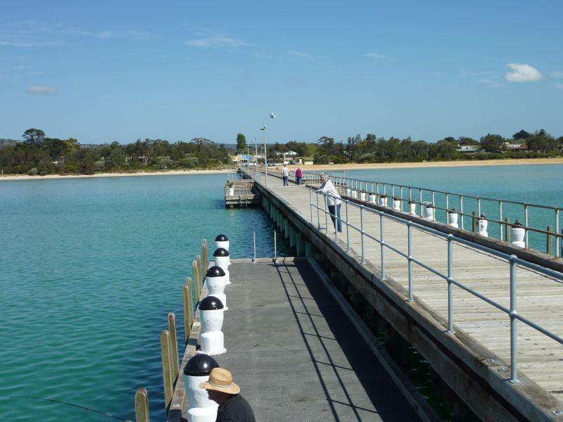 Rosebud - Rosebud Pier, Jetty Road: View along pier back to shore