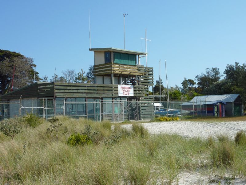 Rosebud - Beach at Village Green: Rosebud Yacht Club