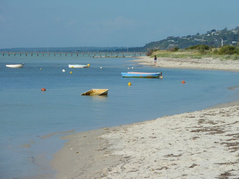 Rosebud - Beach at Village Green: Easterly view along beach towards Rosebud Pier
