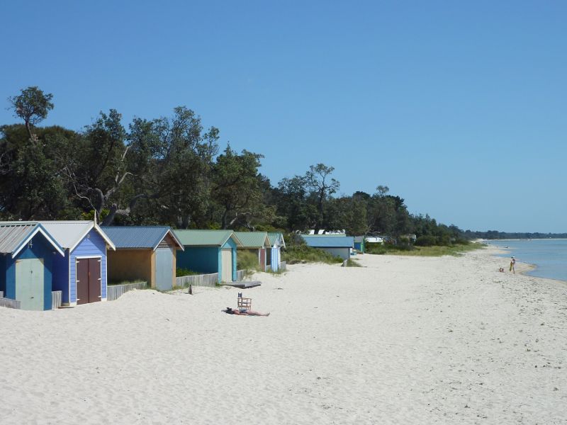 Rosebud - Beach and foreshore reserve opposite Capel Avenue, Capel Sound - Westerly view along beach towards bathing boxes