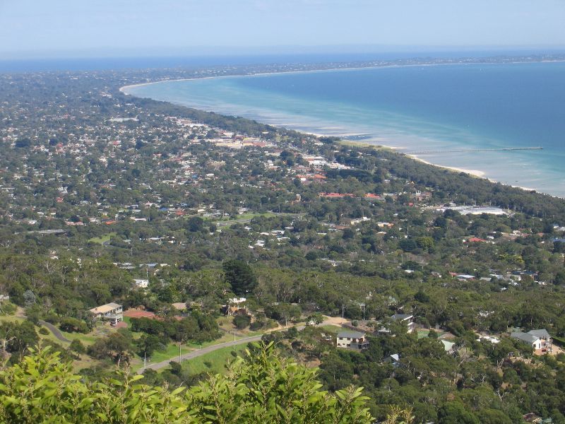 Rosebud - Views of Rosebud from Arthurs Seat: View from Murrays Lookout towards Rosebud Pier, town centre and Port Phillip