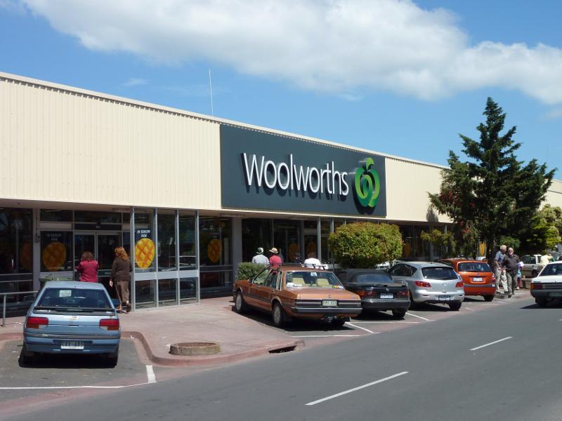 Rye - Commercial centre and shops, Point Nepean Road: Supermarket between Hygeia St and Ozone St