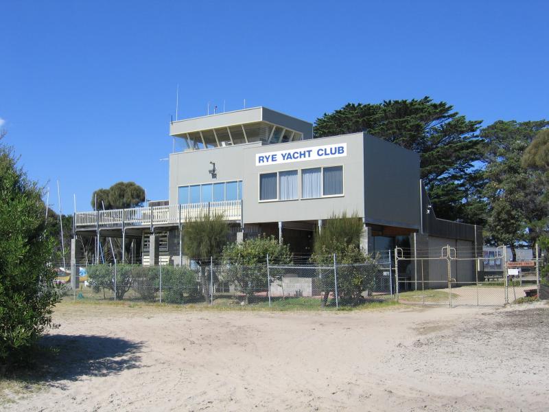 Rye - Coast around Rye Yacht Club: Rye Yacht Club viewed from beach