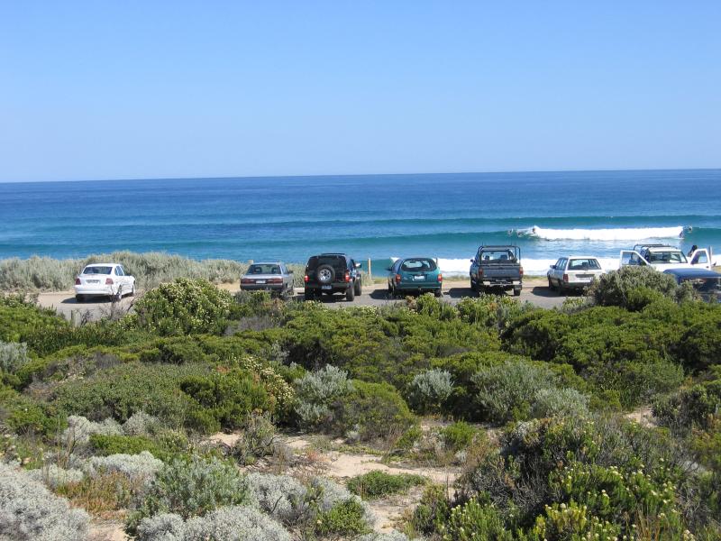 Rye - Rye Ocean Beach, Dundas Street at St Andrews Beach: View towards car park and beach from access road