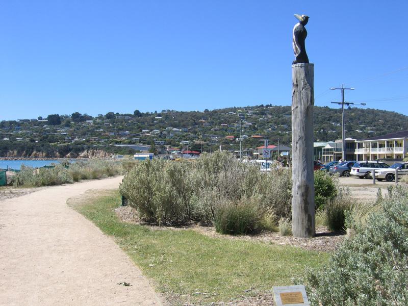 Safety Beach - Beach, coast and foreshore: View north through foreshore BBQ area and of Rock Hopper statue