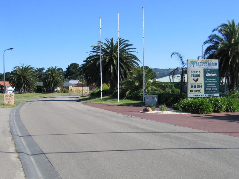 Safety Beach - Safety Beach Country Club: View south along Country Club Dr towards clubhouse entrance