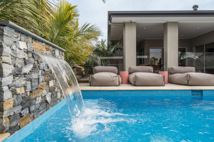 The Tranquil Retreat, Safety Beach