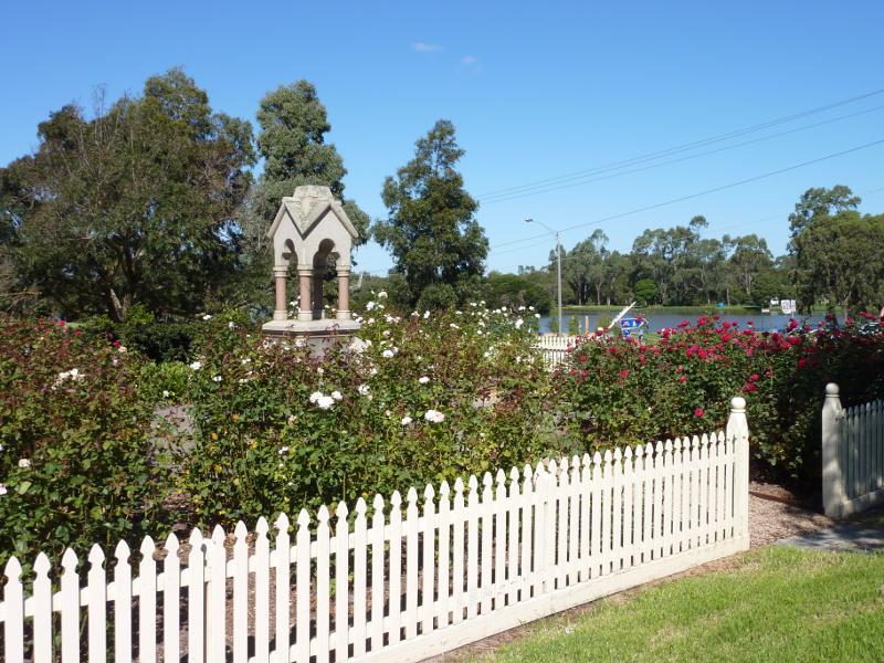 Sale - Princes Highway through Sale: Rose garden at McMillan Park, corner Foster St and York St