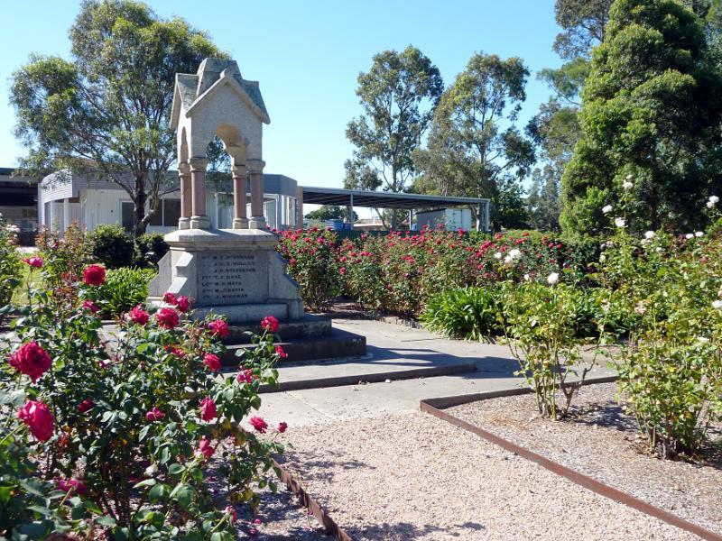 Sale - Princes Highway through Sale: Rose garden at McMillan Park, corner Foster St and York St