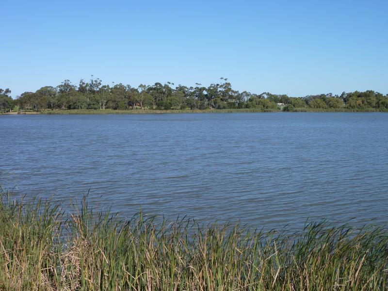 Sale - Lake Guthridge and surroundings: View south across lake from Foster St near Barkly St