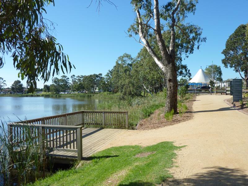 Sale - Botanic Gardens: View north along Lake Guthridge towards entrance to gardens