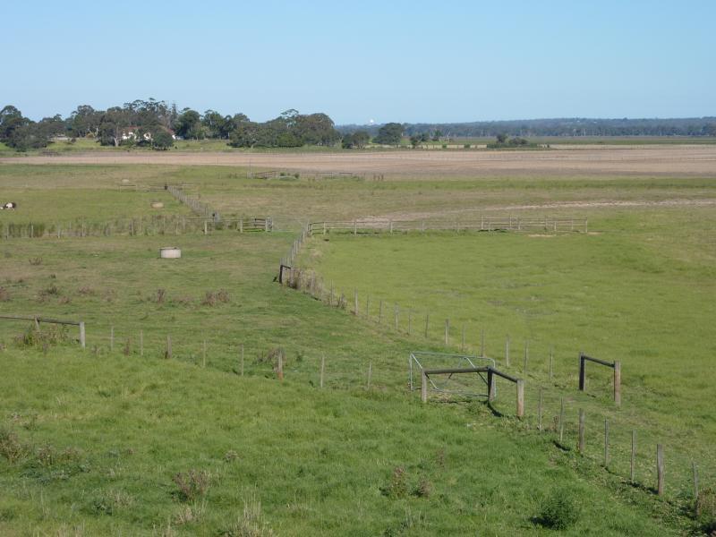 Sale - Stevens Street overlooking flood plain: South-easterly view over flood plain