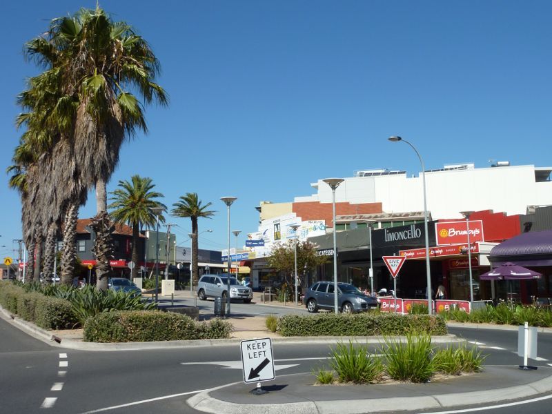 Sandringham - Shops and commercial centre, Bay Road, Station Street and Melrose Street: View south along Station St at Waltham St