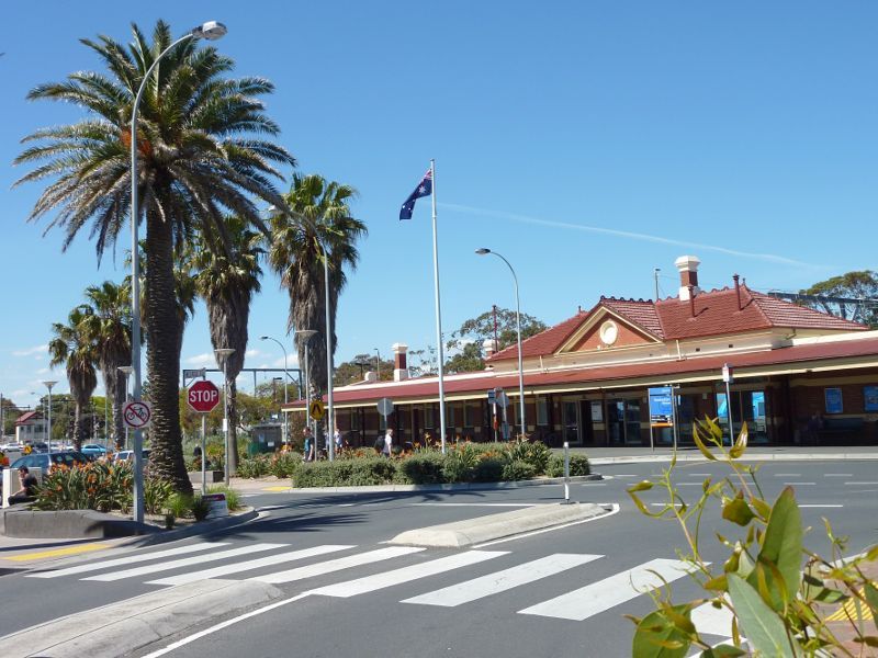 Sandringham - Shops and commercial centre, Bay Road, Station Street and Melrose Street: View east across Station St towards railway station