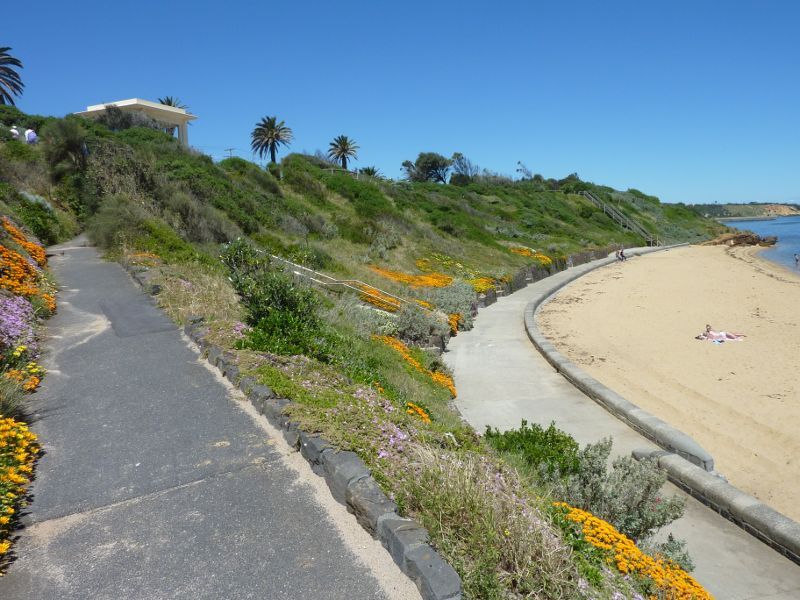 Sandringham - Beach and foreshore park between Sims Street and band rotunda: South-easterly view along foreshore towards band rotunda