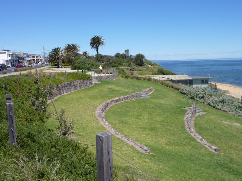 Sandringham - Beach and foreshore park around Sandringham Life Saving Club: South-easterly view through foreshore park towards Sandringham Life Saving Club