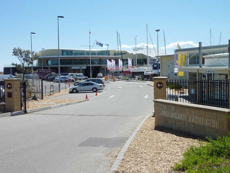 Sandringham - Picnic Point, breakwater and boat harbour: Entrance to Sandringham Yacht Club at Jetty Rd