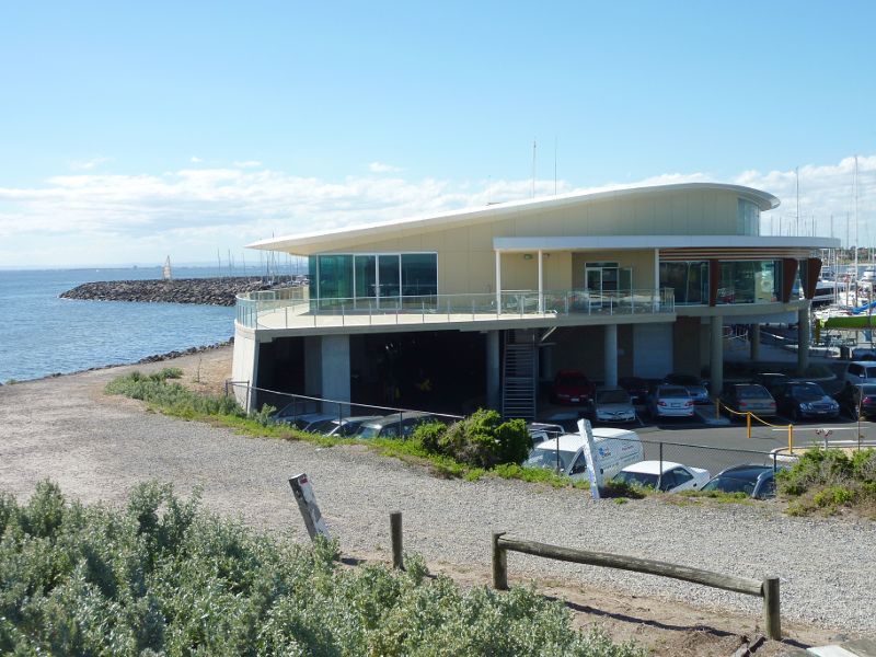 Sandringham - Picnic Point, breakwater and boat harbour: Sandringham Yacht Club viewed from car park at Jetty Rd