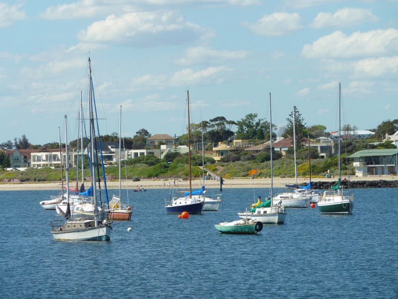Sandringham - Picnic Point, Hampton Pier: Yachts with Hampton coastline in background