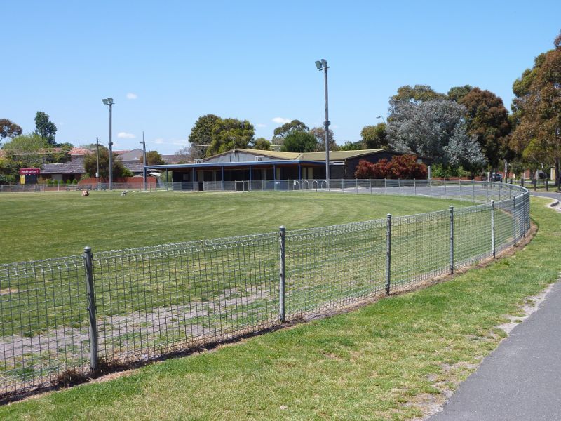 Sandringham - R.G. Chisholm Reserve, Duncan Street: View towards pavillion